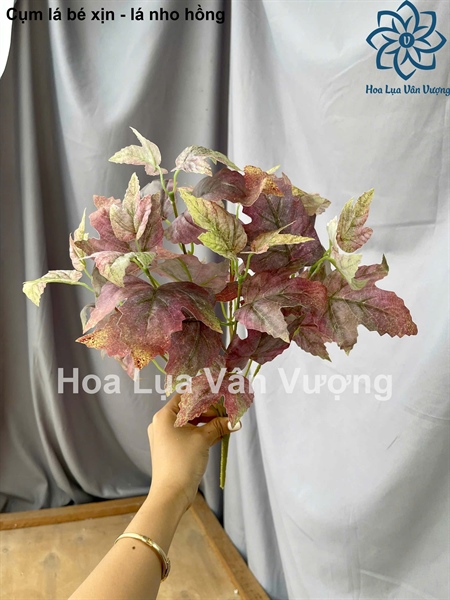 Cụm lá bé xịn - lá nho hồng - Lá cành ngắn - Hoa Lụa Vân Vượng
