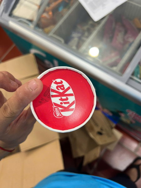 Nestle kem hộp Kitkat 48g