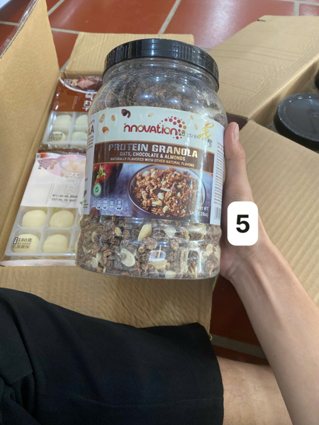 Nnovation - Ngũ cốc Granola vị socola (1kg * 9 hộp)