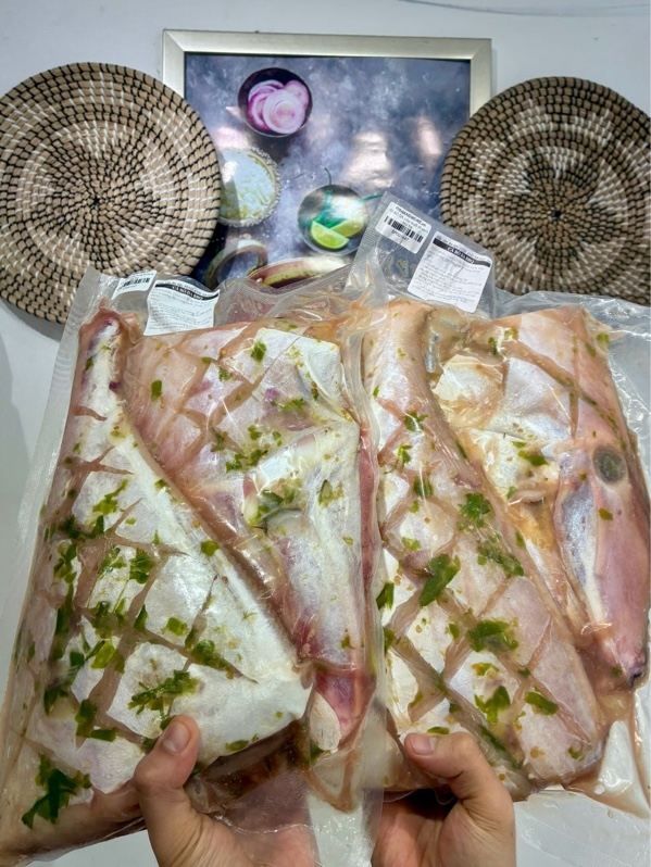 CÁ BÒ DA ướp muối ớt xanh