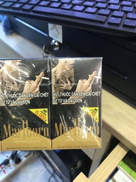 Thuốc lá Marlboro demi