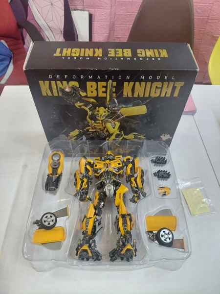 Mua bán (2ND HƯ LED) DEFORMATION CE-03 MODEL BUMBLE BEE