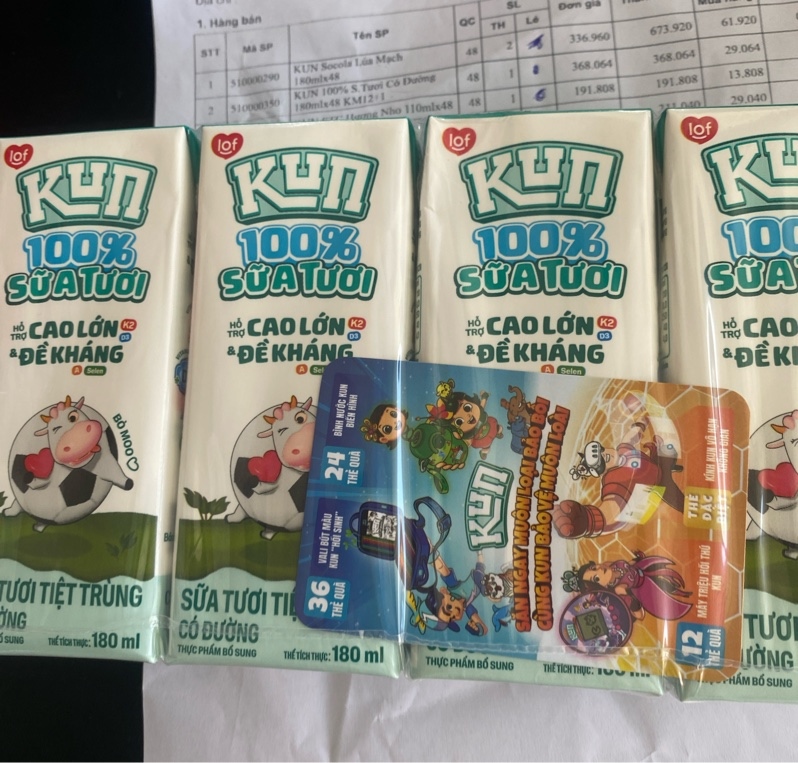 Sữa Kun vui tươi 180ml lốc 4H