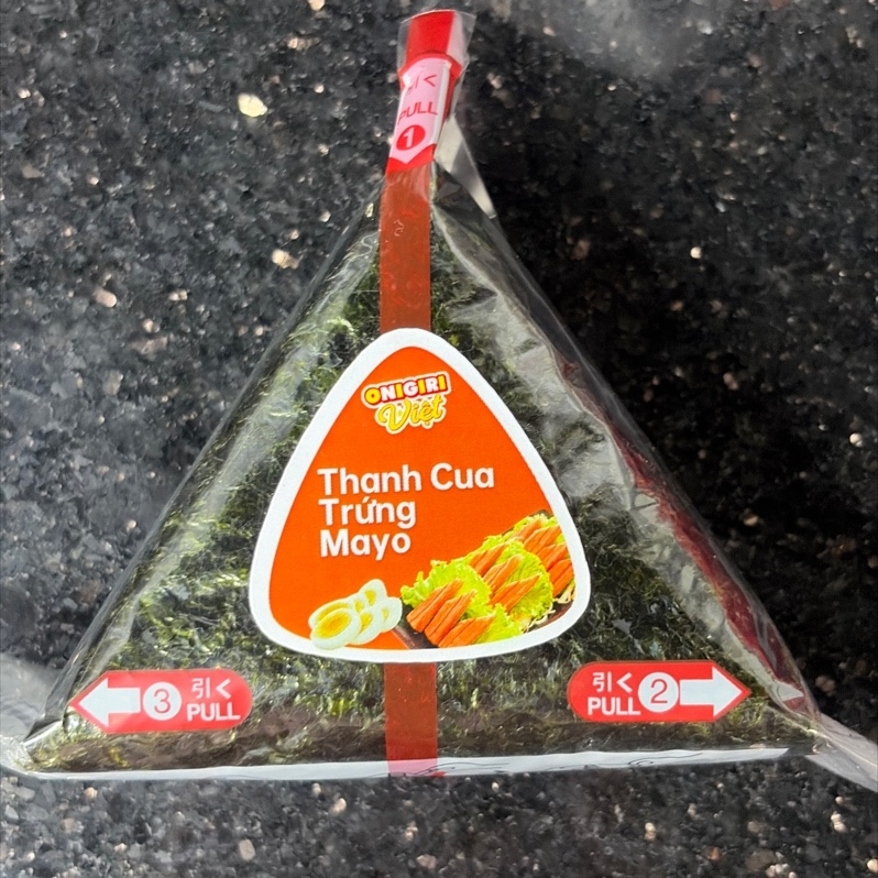 Cơm nắm Thanh cua trứng mayo
