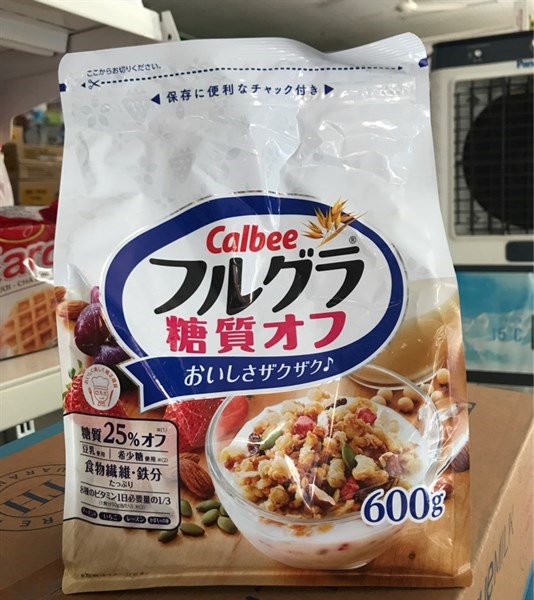 Ngũ cốc trái cây ăn liền Calbee Frugra sugar off 350g (8)