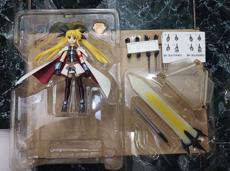 Mua bán (2ND GÃY BASE,Ố NHẸ) FIGMA 186 TESTAROSSA