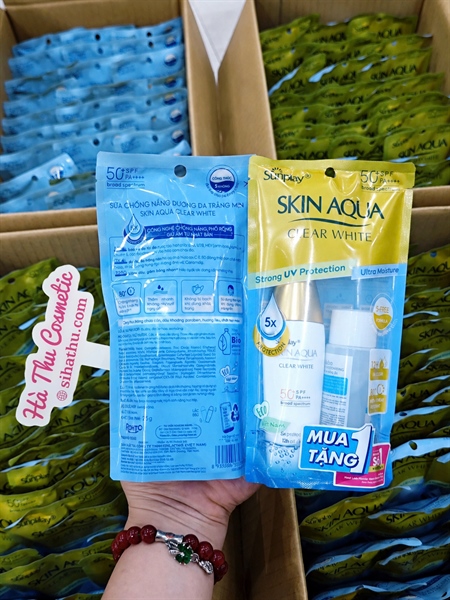 Kem chống nắng Skin Aqua nắp vàng 25g tặng kèm tẩy trang (VAT)