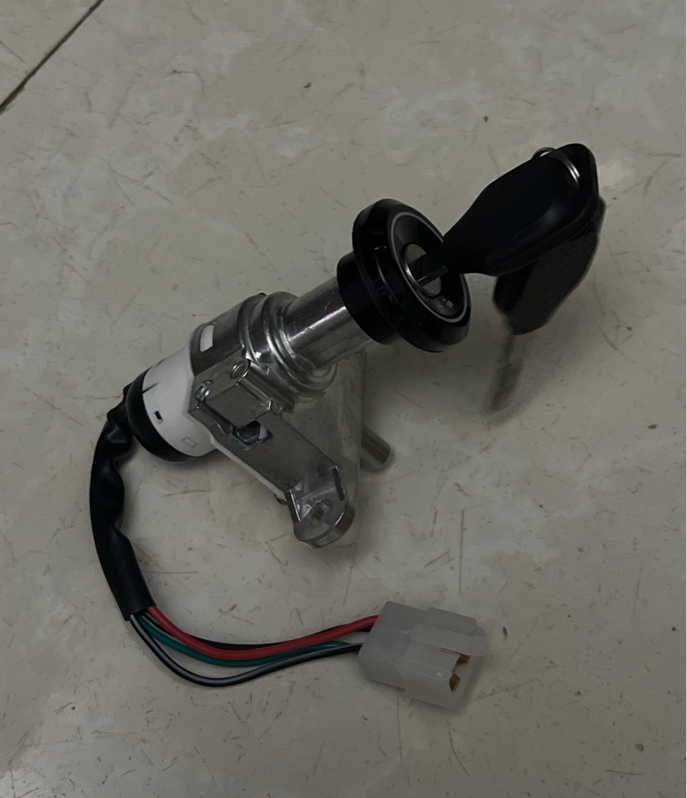 Khoá điện liền cốp vespa
