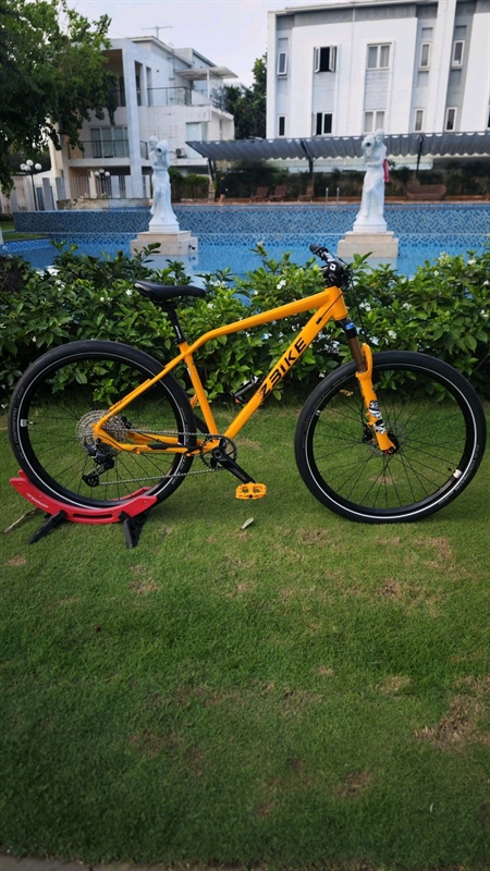 Xe Đạp MTB Zbike custom màu Vàng - group mini M6100 (GABRIEL CHAN KH8248144)