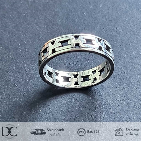 Nhẫn kiểu Dazzy nhẫn nam họa tiết mắt xích