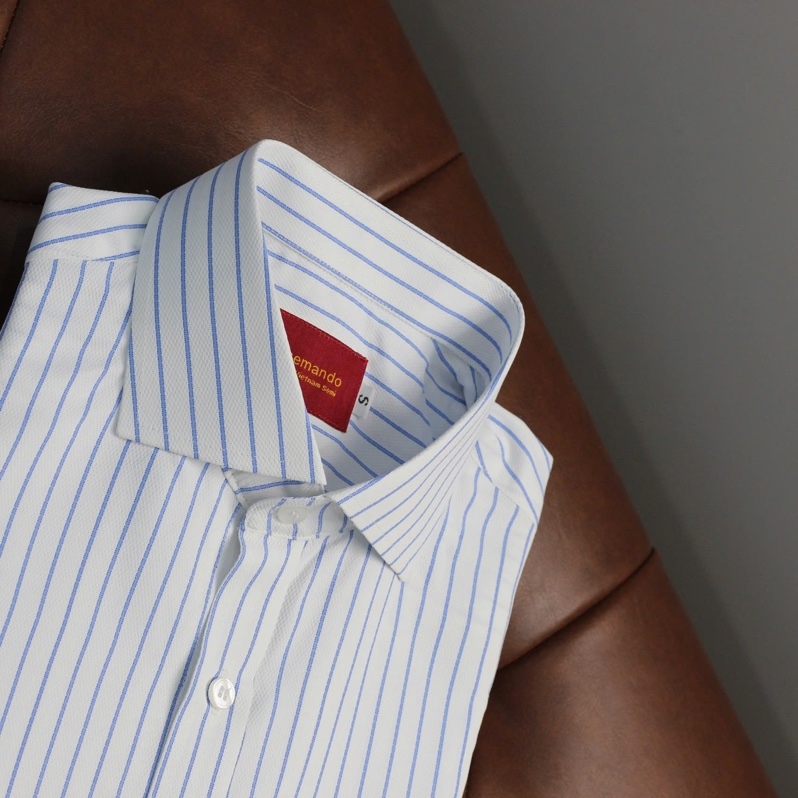 Cutaway Trắng sọc hạt nổi (Dobby Double Stripe)