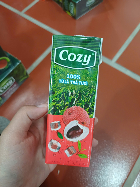 Nước giải khát trà vải Cozy 225ml