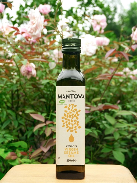 Dầu Mè Hữu Cơ Mantova (250ml)