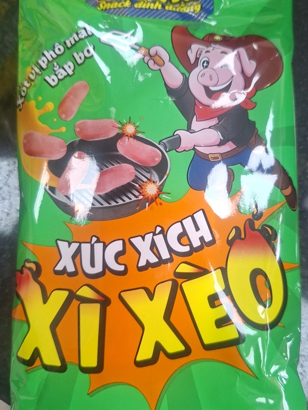Xúc xích xì xèo xốt phomai