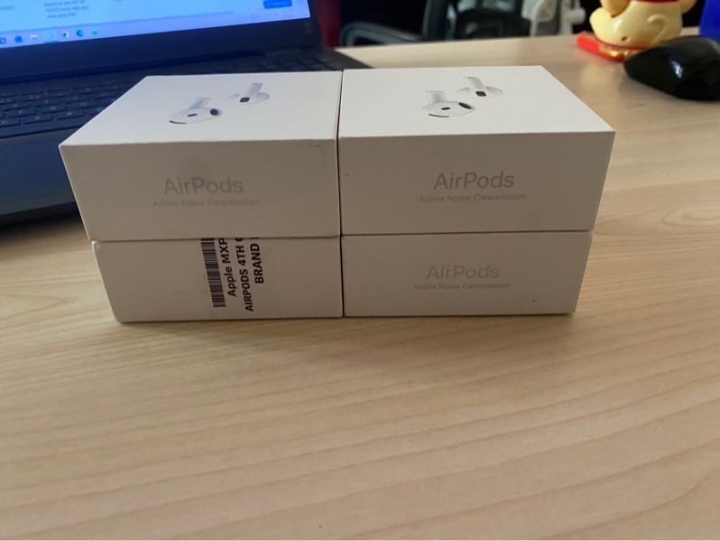 Airpods 4 ANC new seal