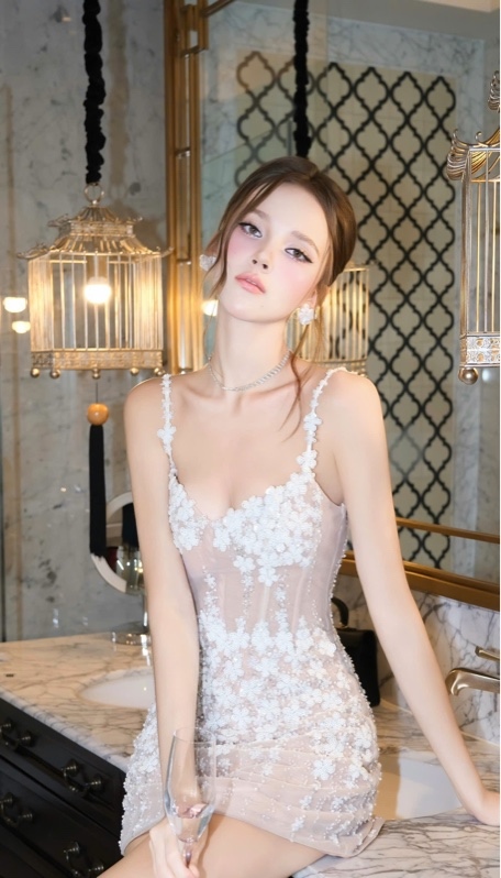 Đầm lưới kim sa hoa