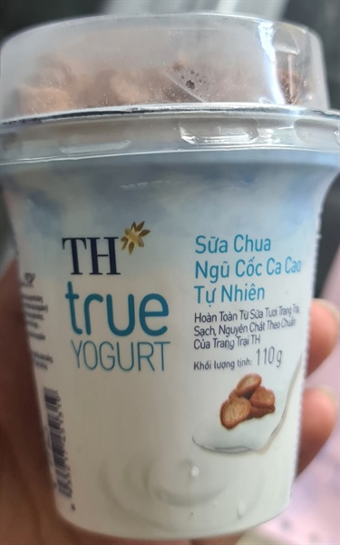 Sữa chua TH ngũ cốc cacao giòn hộp 110g