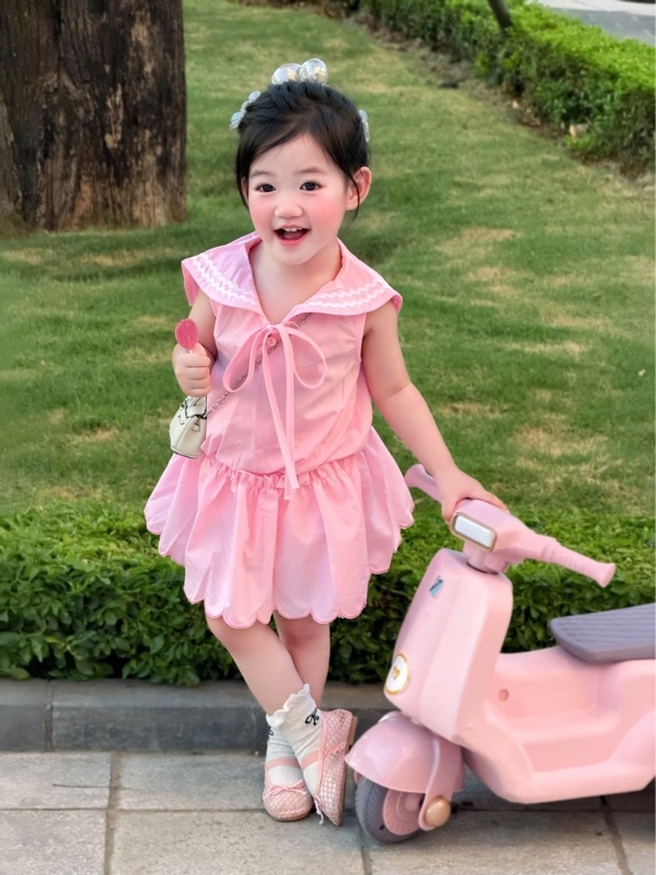 Set váy hồng bg