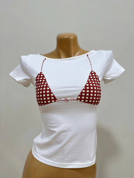 Caro Bikini Shi Top - Áo thun cổ ngang in hình bikini ca rô