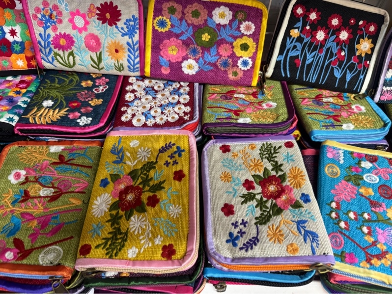 Ví bóp viền hoa thêu 1 mặt - Embroidery Purse - Usd 2.5