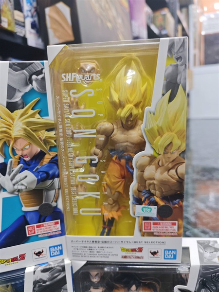 (NEW) SHF DRAGON BALL Z LEGENDARY SUPER SAIYAN SON GOKU BEST SELECTION