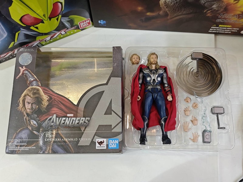 (2ND) SHF THOR AVENGER