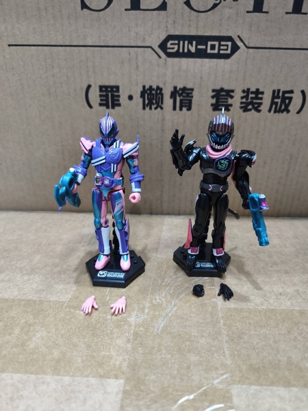 Mua bán (NOBOX) SODO KAMEN RIDER REVI & VICE MEGALODON