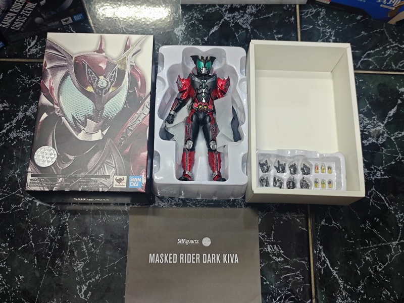 (2ND-TRẦY-TRÓC ÁO CHOÀNG) SHF (SKC) KAMEN RIDER DARK KIVA