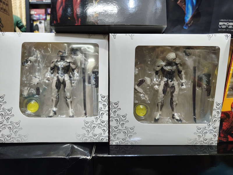 Mua bán REVOLTECH METAL GEAR RISING RAIDEN BL (TRẮNG)