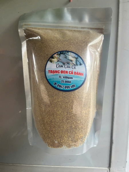 Cám Trạng Đen cá dảnh
