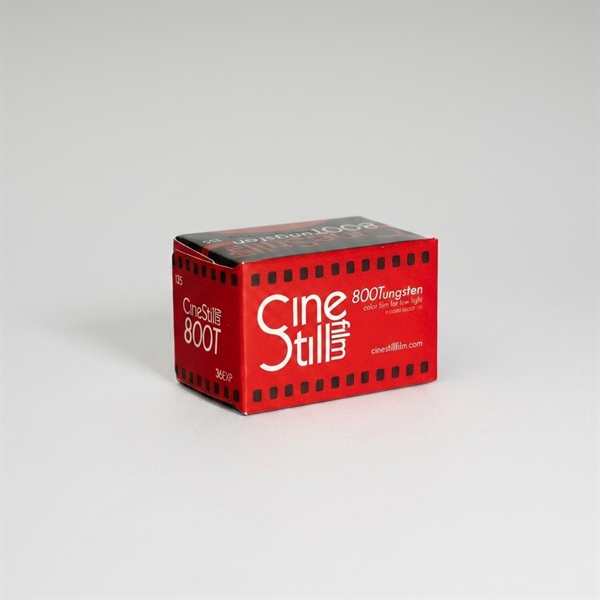Phim âm bản màu dạng cuộn CINESTILL 800T 135-36