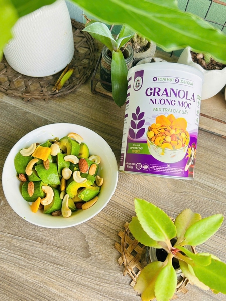 BH Granola mix Hoa quả sấy (500g)
