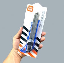 Dao rọc giấy Shif 8103