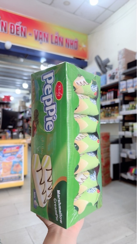 Hộp bánh bông lan Peppie Dứa 360g ( xanh lá )
