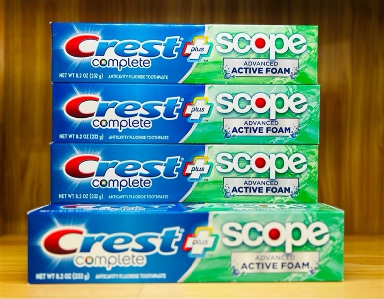Kem đánh răng Crest sope whitening 235g