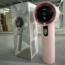 Quạt tích điện cầm tay WX638