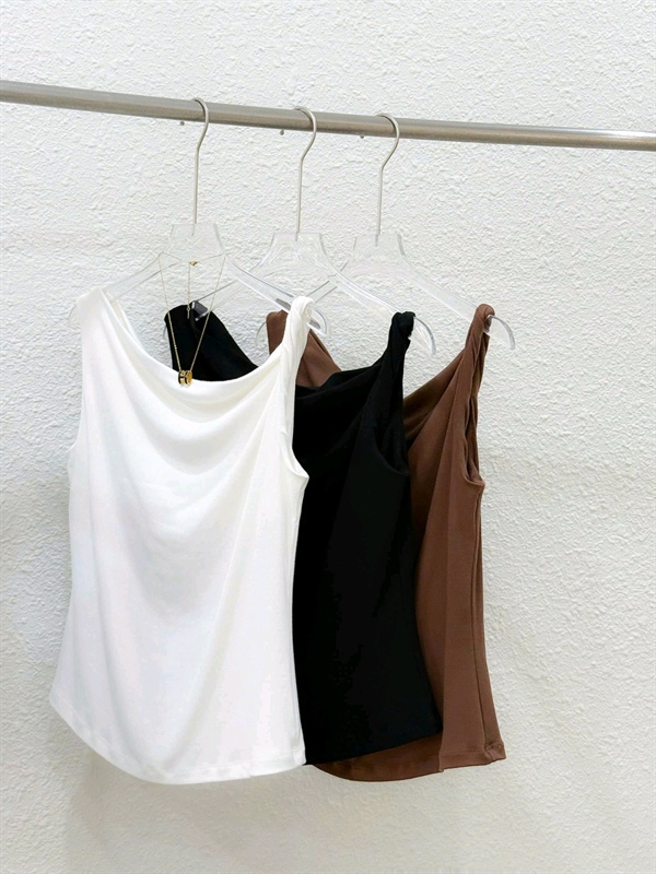 KIRA TOP