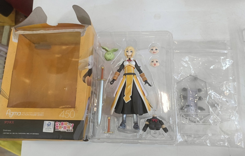 Mua bán (2ND, HỘP RÁCH, PHAI SƠN TÀ) FIGMA 450 DARKNESS
