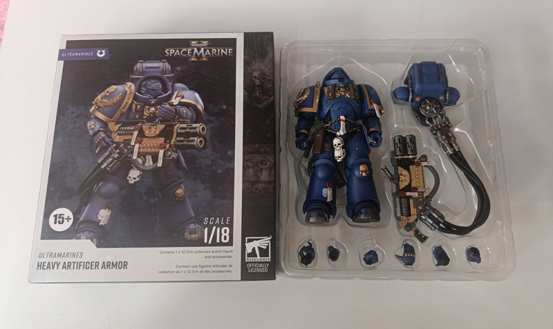 Mua bán (2ND) SPACE MARINE 2 ULTRAMARINES HEAVY ARTIFICER ARMOR