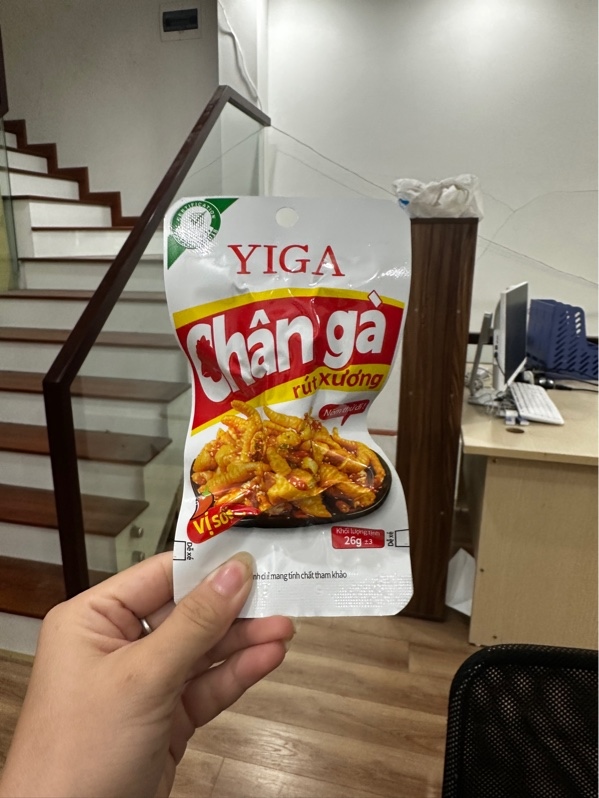 Chân gà rút xương sốt Thái