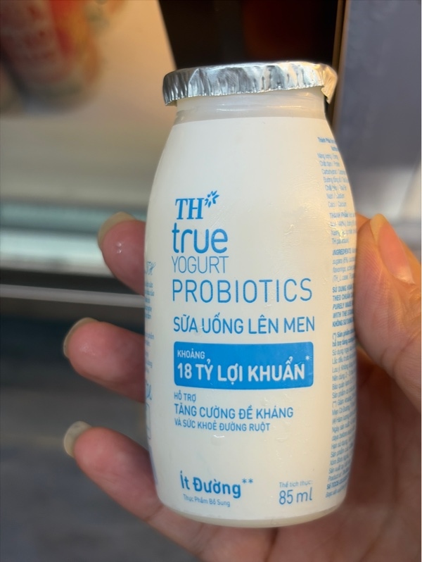 Sữa uống lên men ít đường 85ml TH