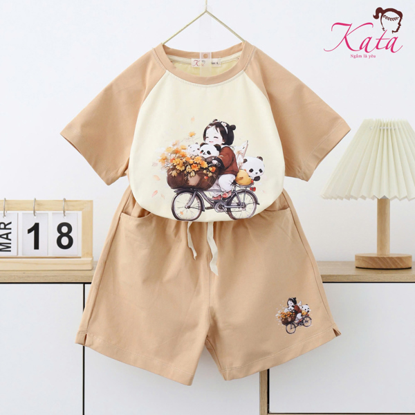 BG ÁO RL PHỐI SƯỜN ÁO IN CÔ GÁI CHẠY XE ĐẠP CHỞ GẤU TRÚC