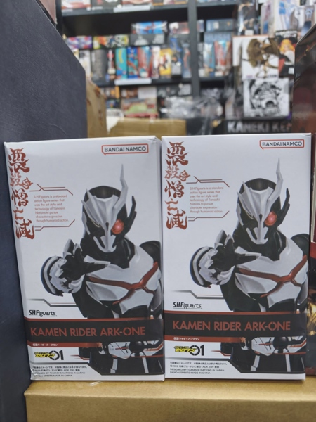 (NEW) SHF KAMEN RIDER ARK ONE BL