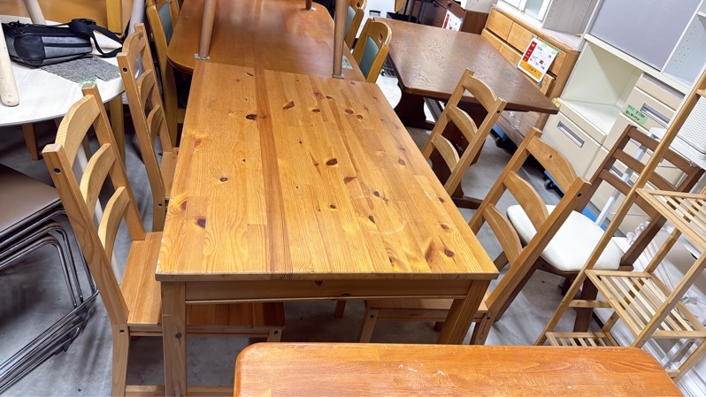 Set bàn ăn 4 vàng ikea