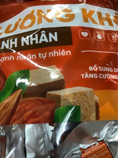 Lương khô hạnh nhân