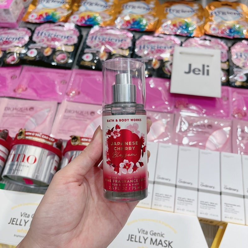 Xịt Thơm Body Mist Japanese Cherry Blossom-Mỹ 70ml