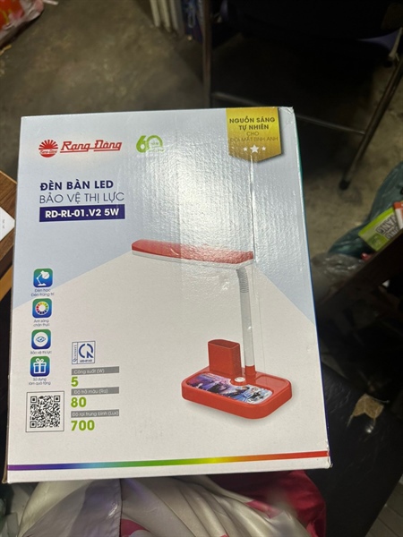 Đèn học rđ RL01