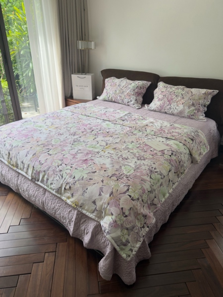 Bộ ga VIP "Diên Vĩ" hoa tím | Mặt vải 100% Tencel (Lyocell) - Chần full, Vỏ chăn chần - LX26
