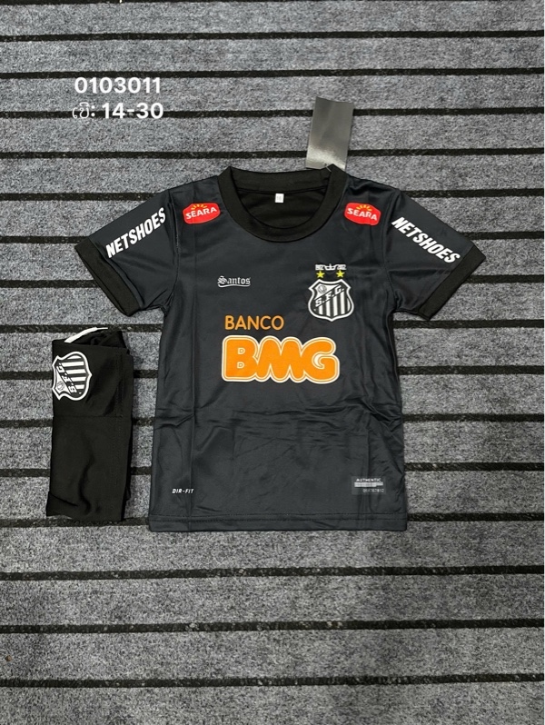 ດເດັກດີ SANTOS