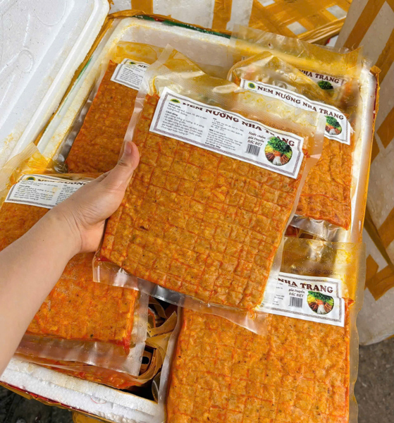 Nem Nướng Nha Trang (Phên) NƠM VIỆT 500gr (KHÔNG KÈM NƯỚC CHẤM)